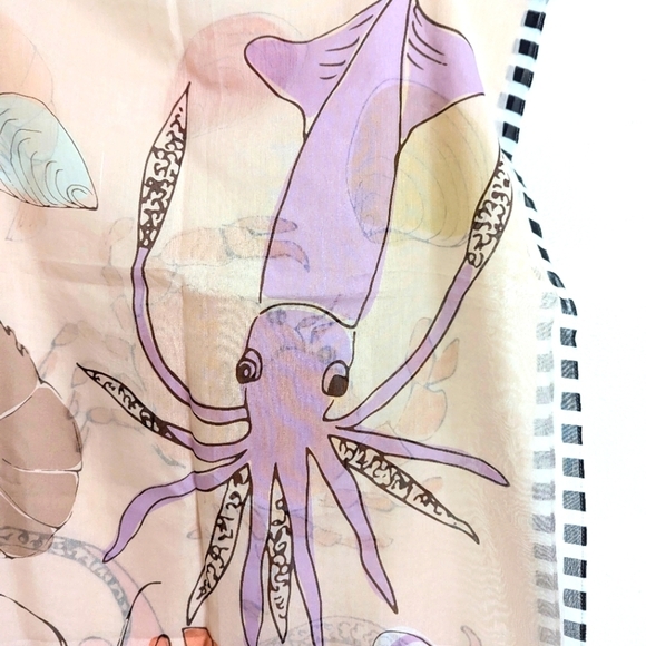 New FRAAS - The Scarf Company - Graphic Sea Critter Cotton Silk Square 40"x40" - Picture 2 of 6